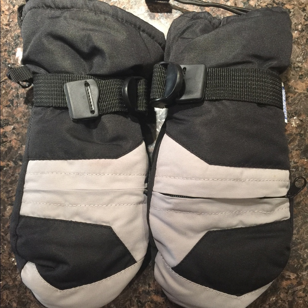Kids ski mittens